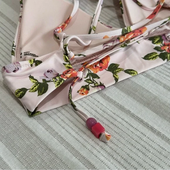 Aerie Light Pink Floral Bikini Top. NWT. - Picture 5 of 10